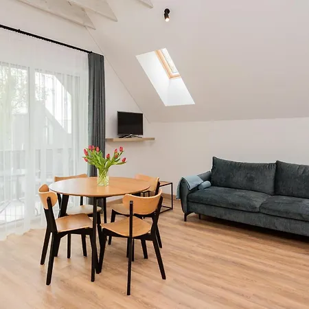 A&V Apartamentai - By Pailsek Pajury Palanga